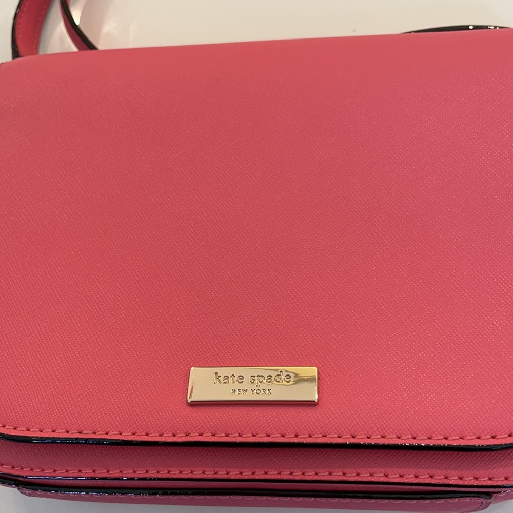 Kate Spade purse and wallet! Excellent condition! - Picture 2 of 4